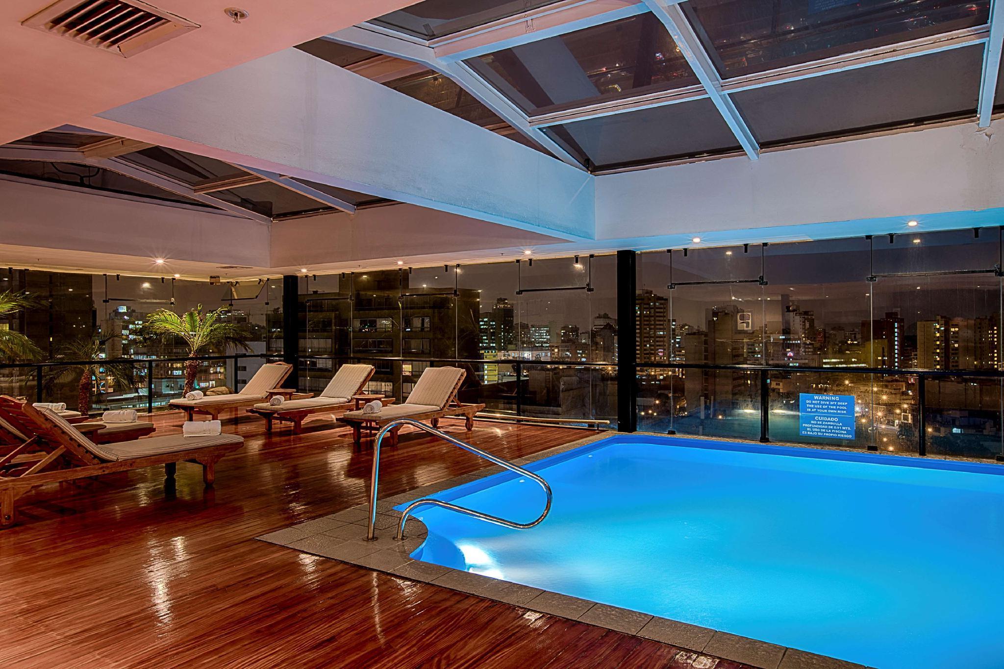 Doubletree By Hilton Lima Miraflores El Pardo Bagian luar foto