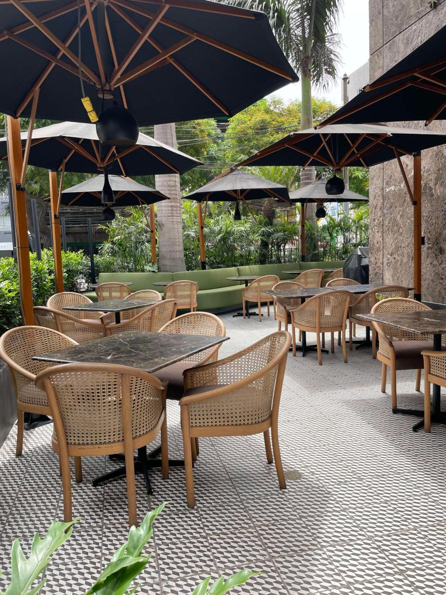 Doubletree By Hilton Lima Miraflores El Pardo Bagian luar foto